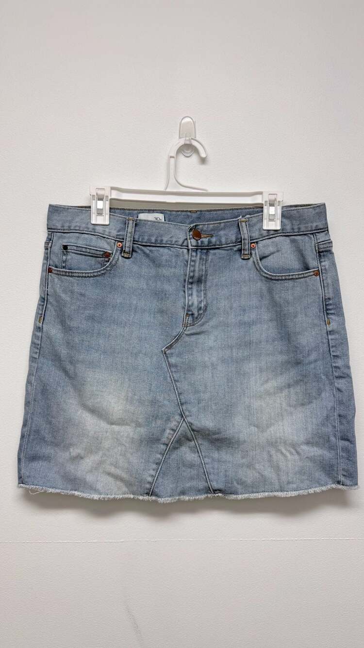 Gap 1969 Denim Skirt Size 30t Light Wash Raw Hem